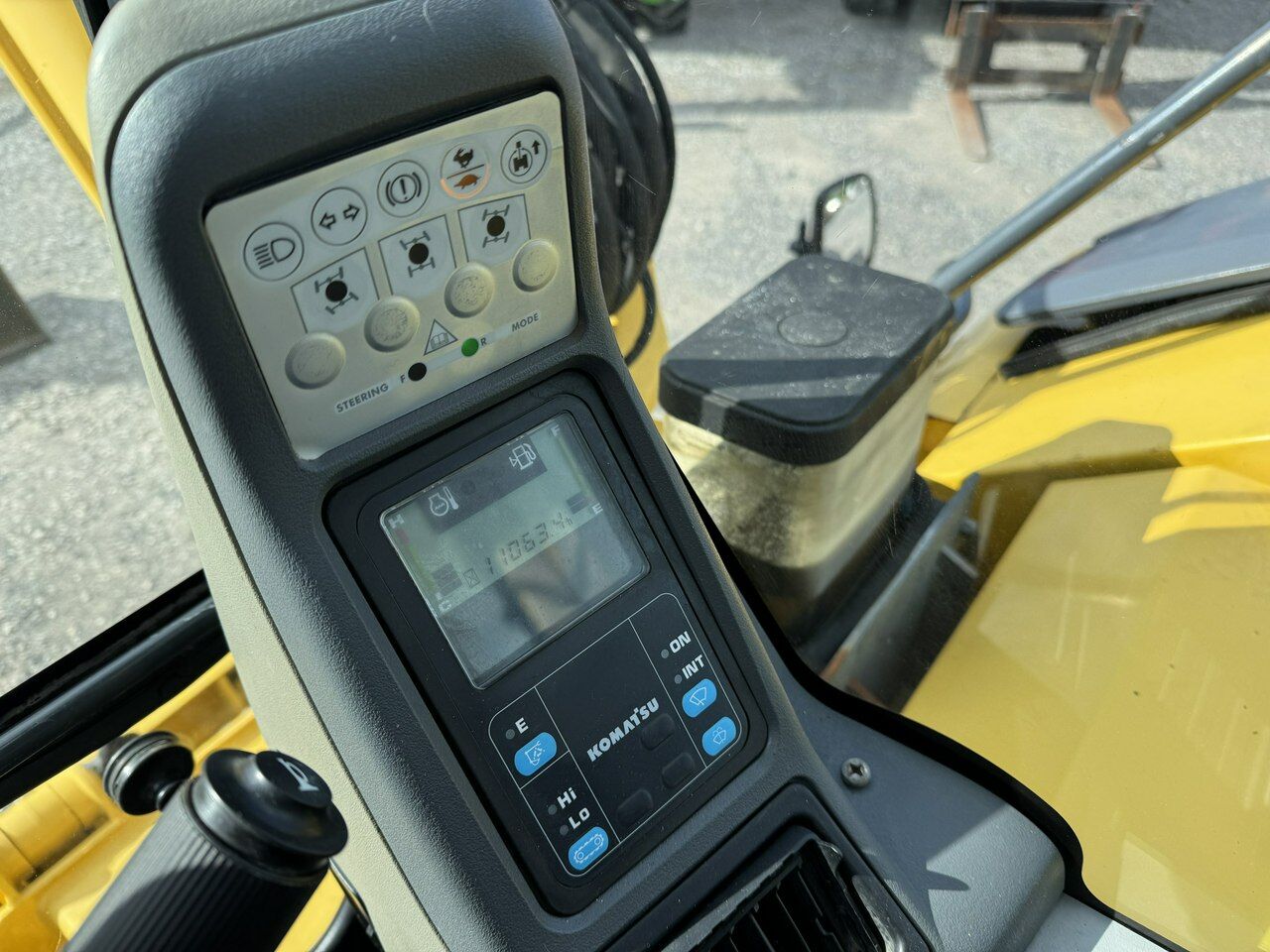 2009 Komatsu PW98MR-8 Wheel Excavator