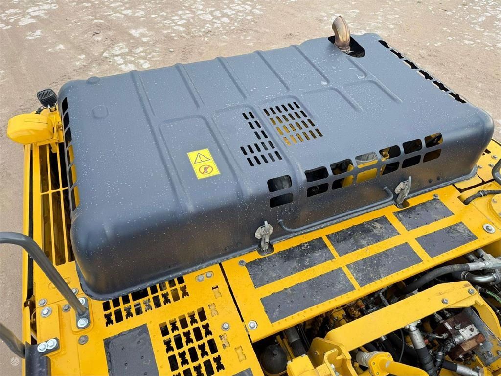 2017 Komatsu PC360LC-10 Crawler Excavator