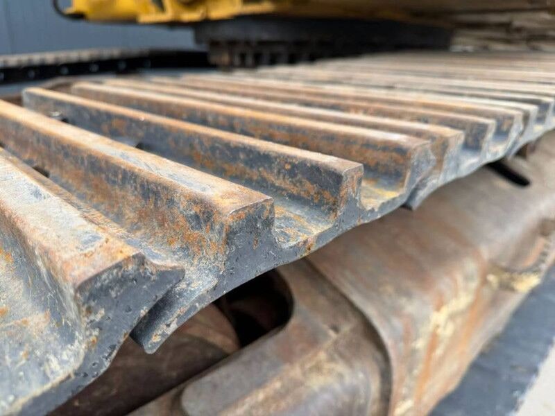 2011 Caterpillar 329ELN Crawler Excavator