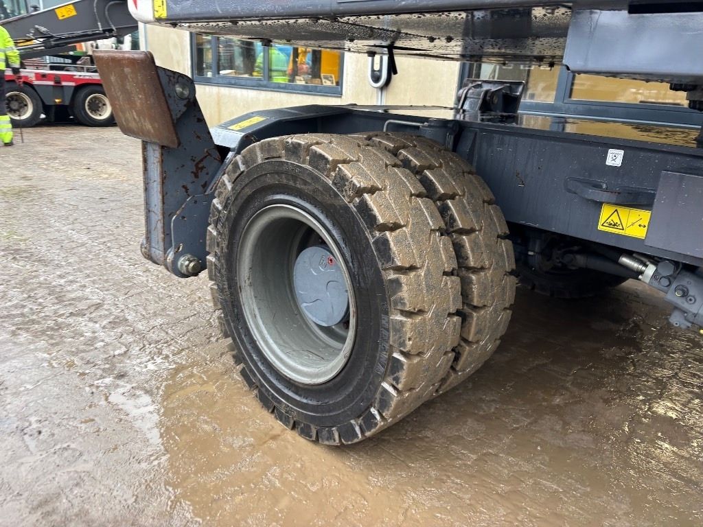 2021 Terex MHL331F Material Handler