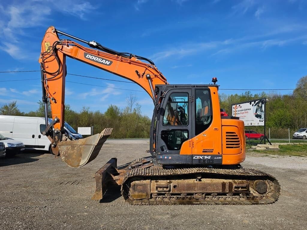2021 Doosan DX140LCR-5 Crawler Excavator
