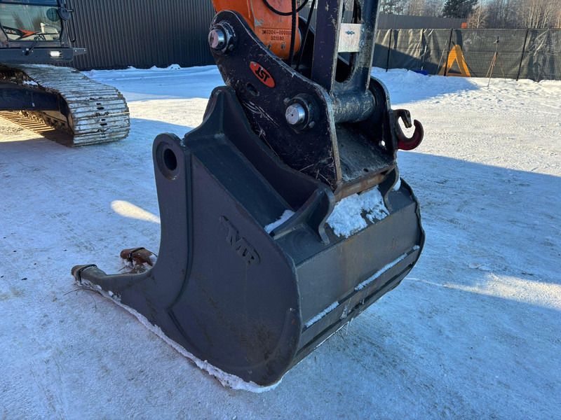 2021 Doosan DX255LC-5 Crawler Excavator