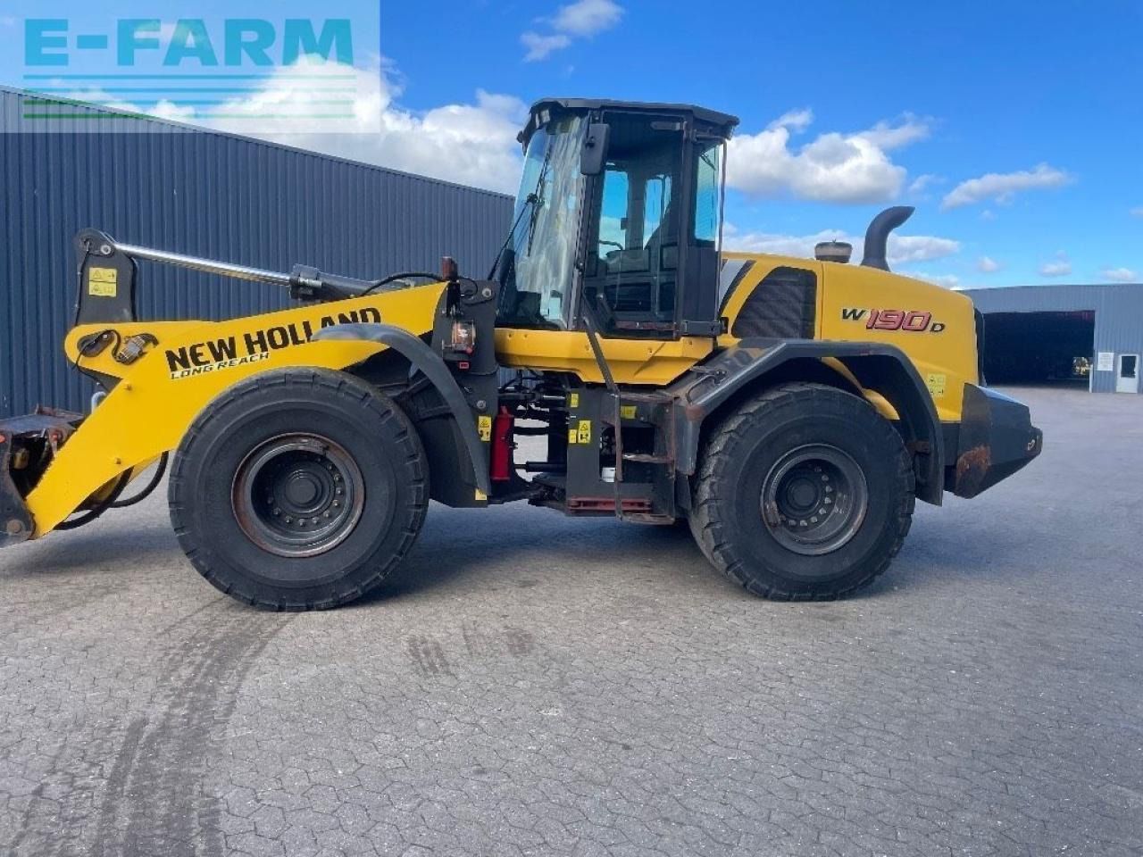 2018 New Holland W190D LONG REACH Mini Excavator