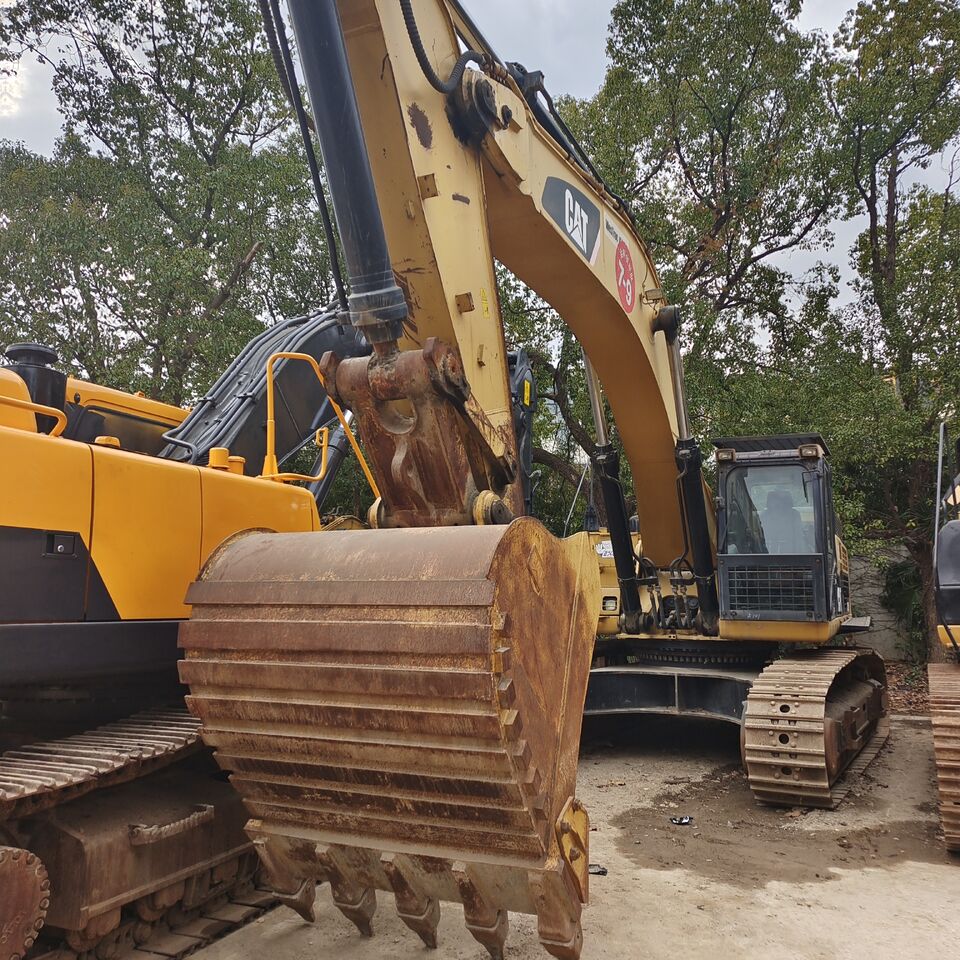 2023 Caterpillar 349D Crawler Excavator