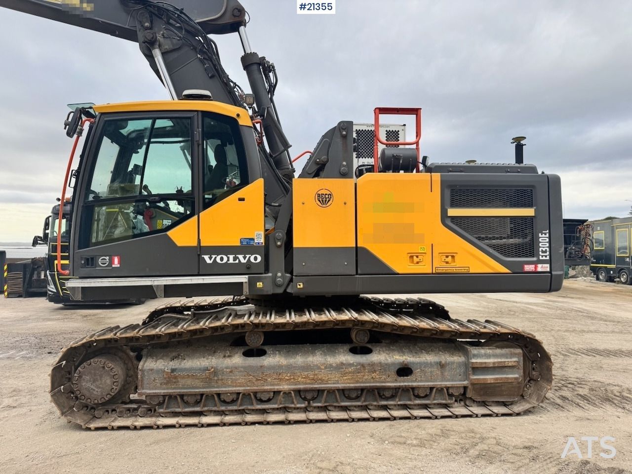 2019 Volvo EC300EL Crawler Excavator