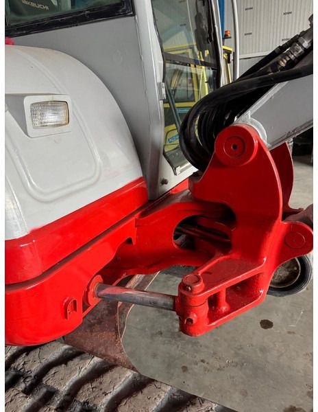 2016 Takeuchi TB260 Mini Excavator