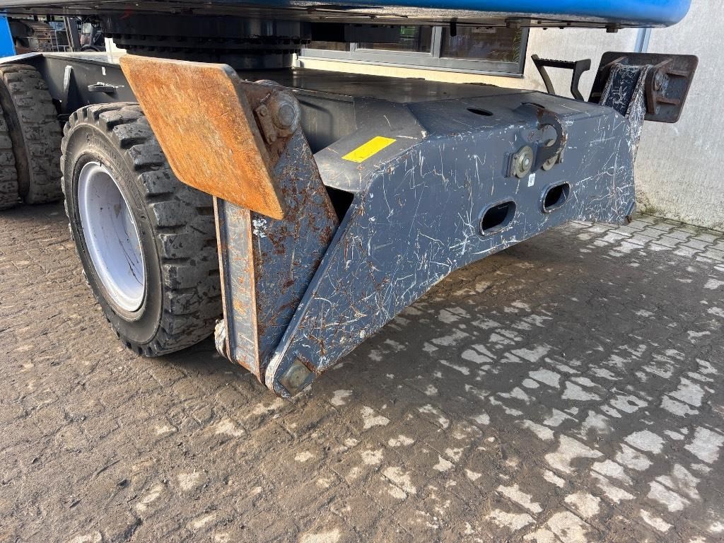 2018 Fuchs MHL331F Material Handler