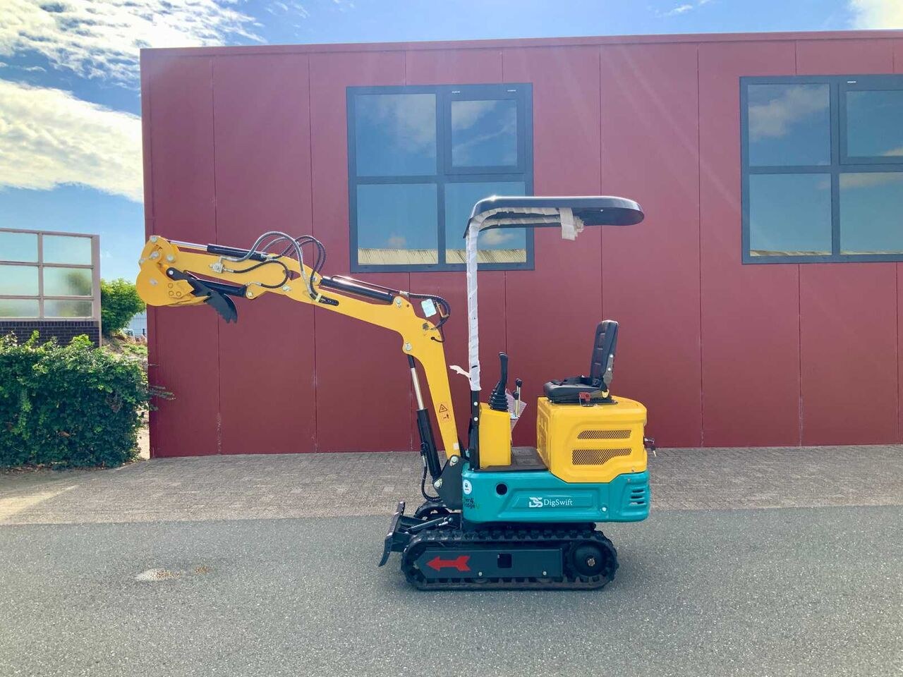 2025 Digswift DS13G Mini Excavator
