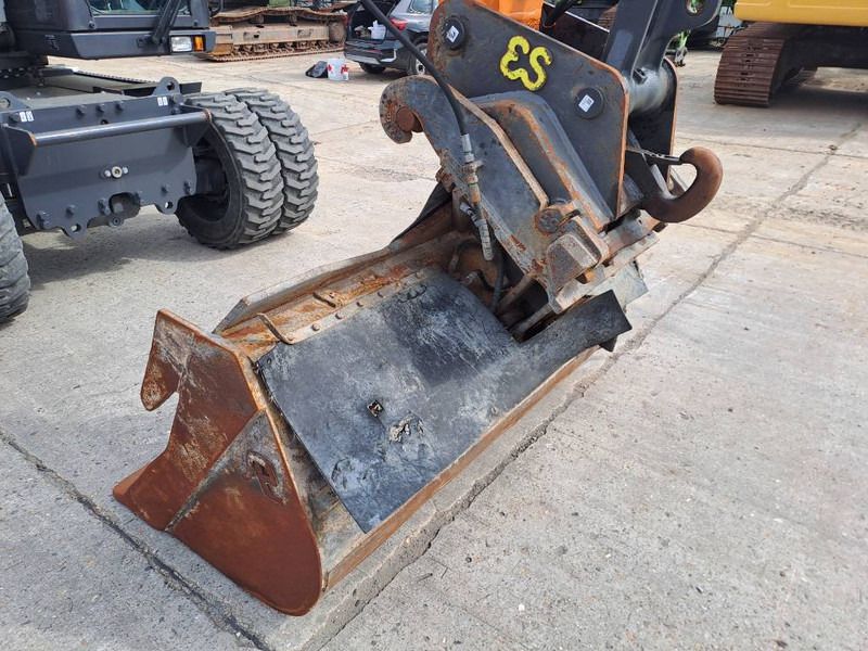 2023 Doosan DX160W-7 Wheel Excavator