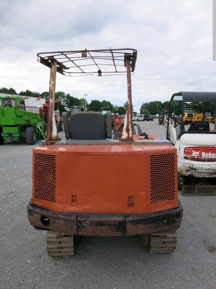 Hitachi EX26 Mini Excavator