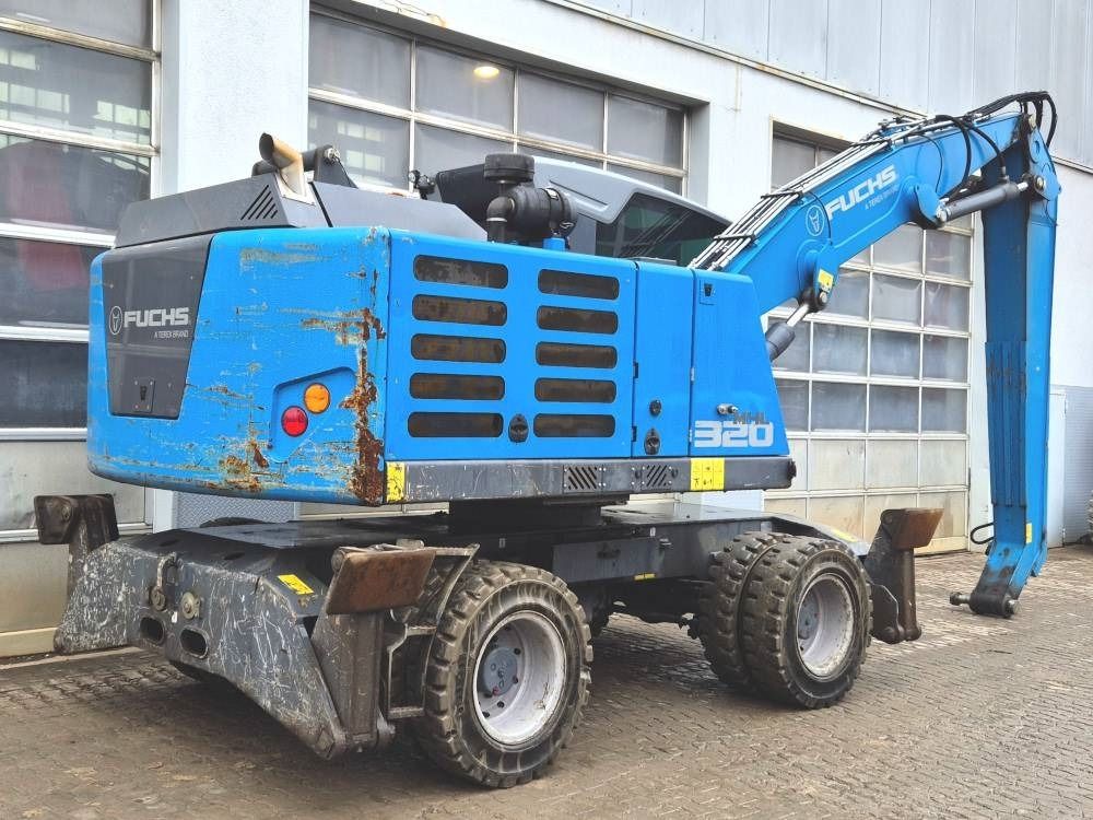2020 Fuchs MHL320F Material Handler