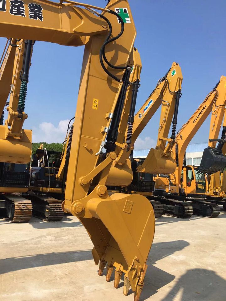 2022 Caterpillar 323D2L Crawler Excavator