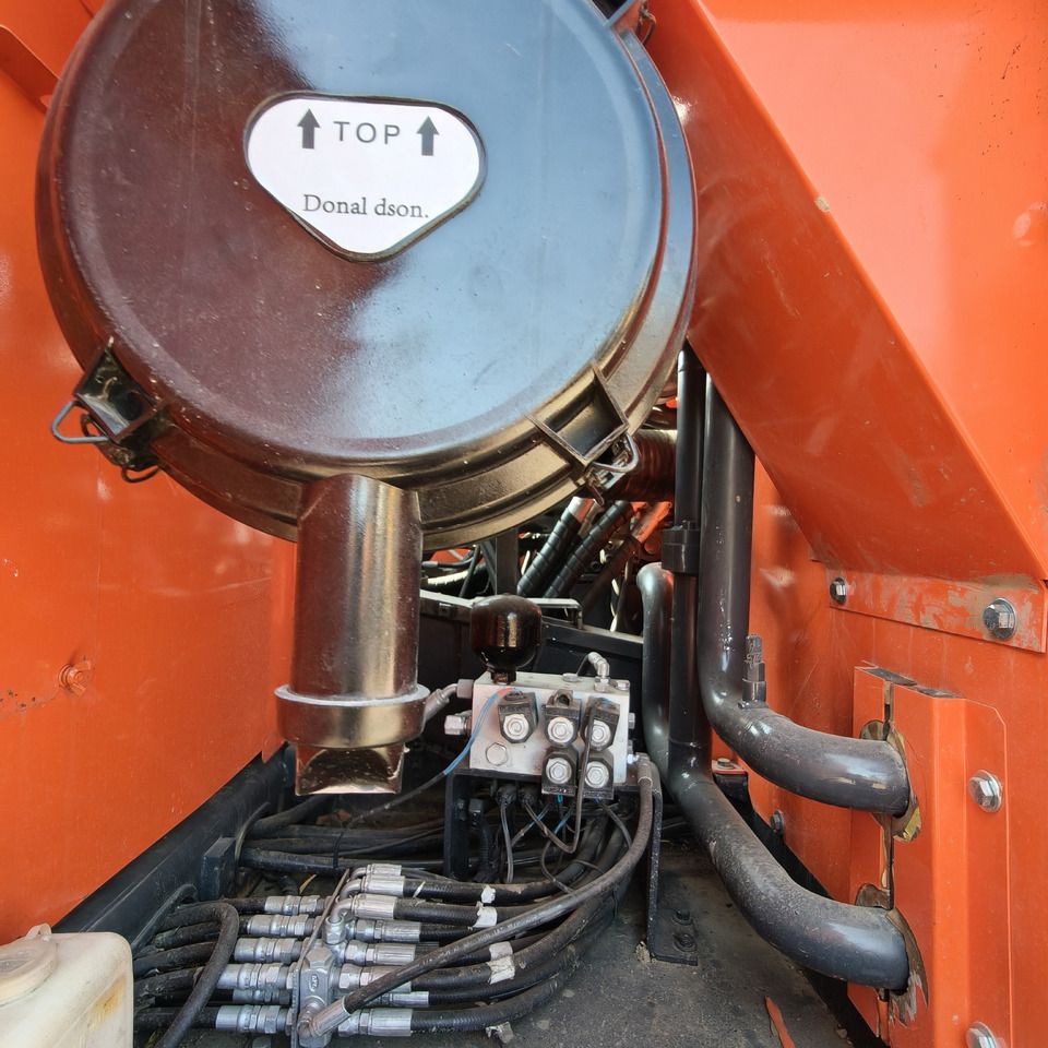 Doosan DX300LC-9C Crawler Excavator