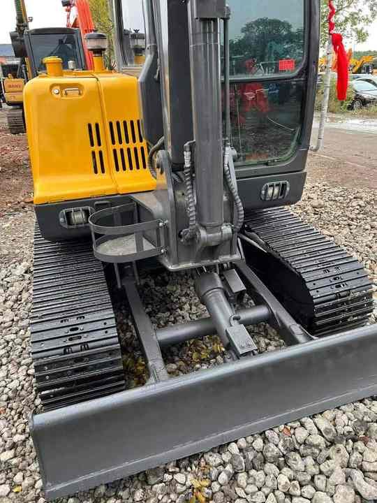 2023 Volvo EC60D Crawler Excavator