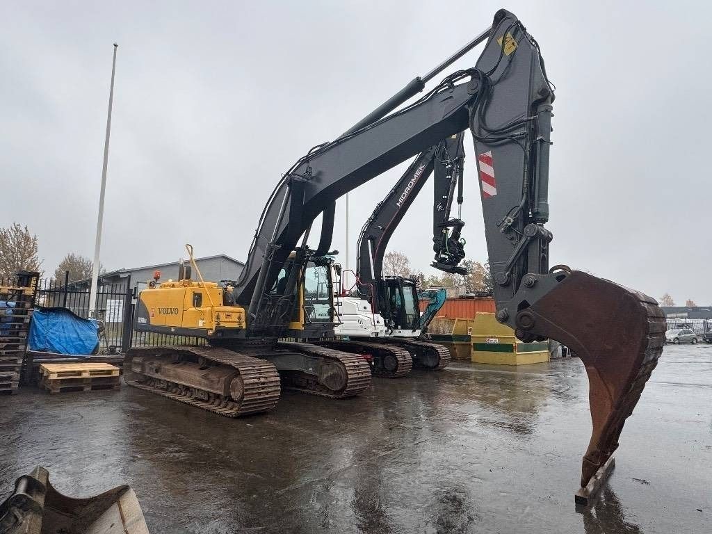 2006 Volvo EC290BNLC Crawler Excavator