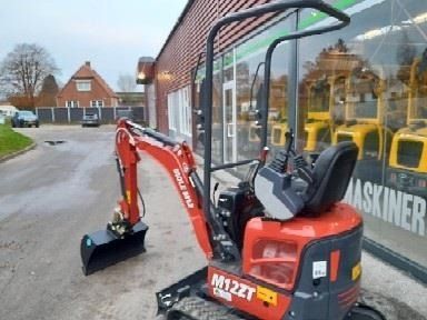 Mole M12 Mini Excavator