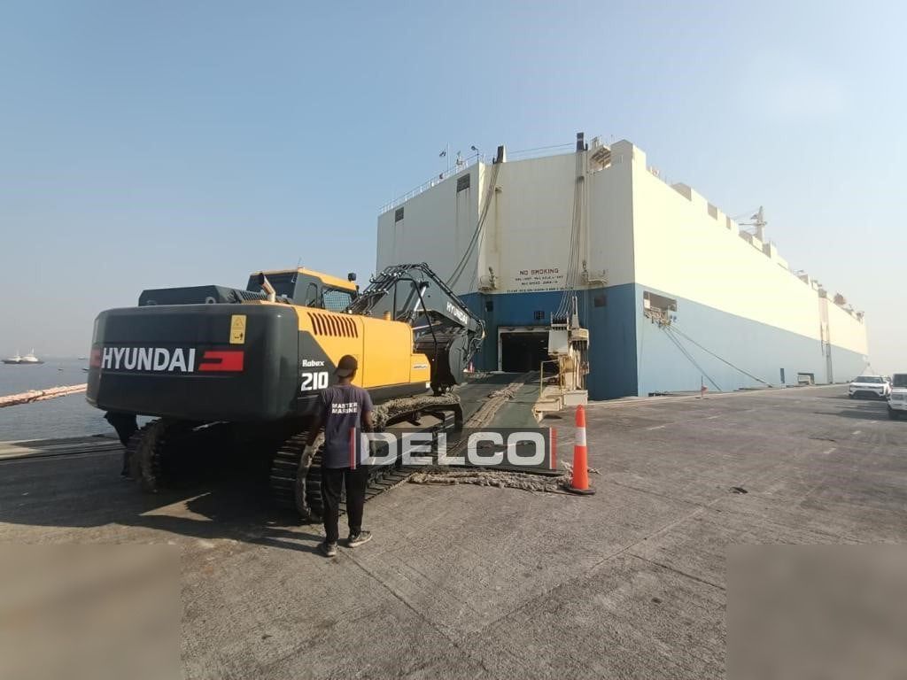 2026 Hyundai R210 Crawler Excavator