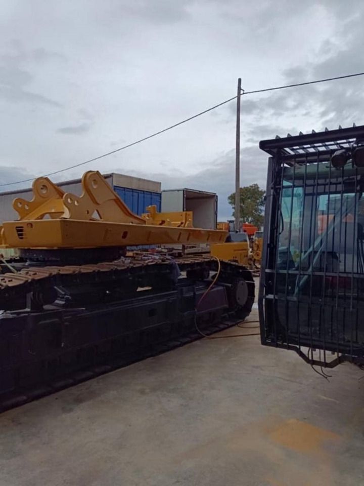 2012 Caterpillar 374DL Crawler Excavator