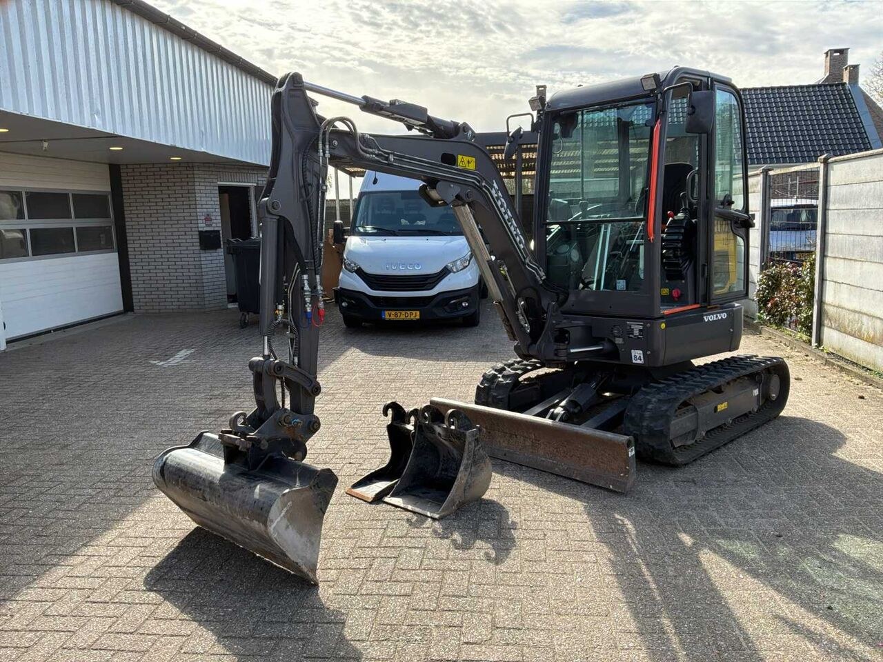 2021 Volvo ECR25 Crawler Excavator