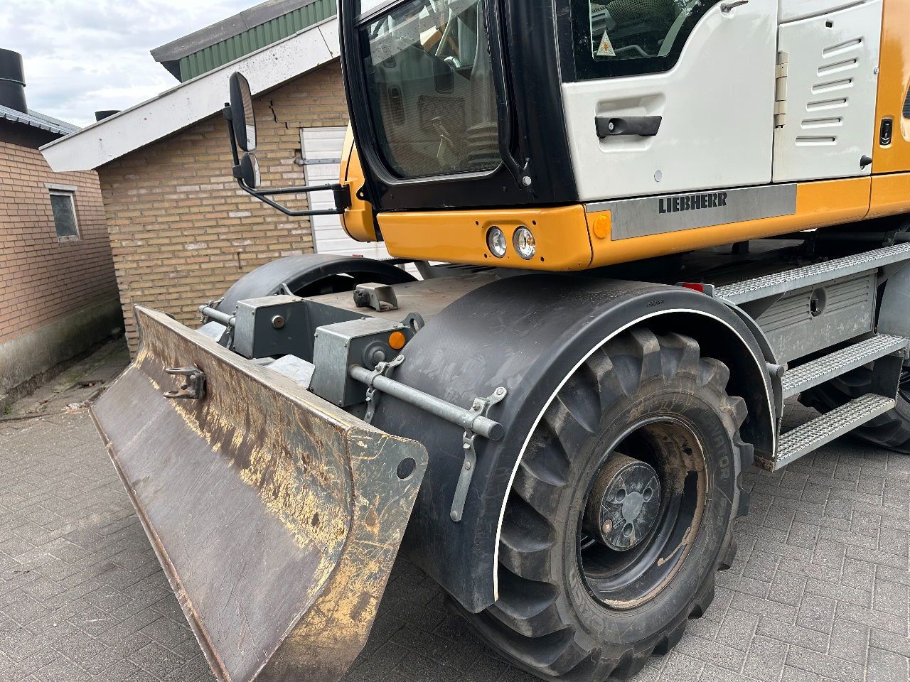 2018 Liebherr A914 Wheel Excavator
