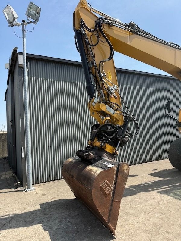 2017 Caterpillar M314F Wheel Excavator