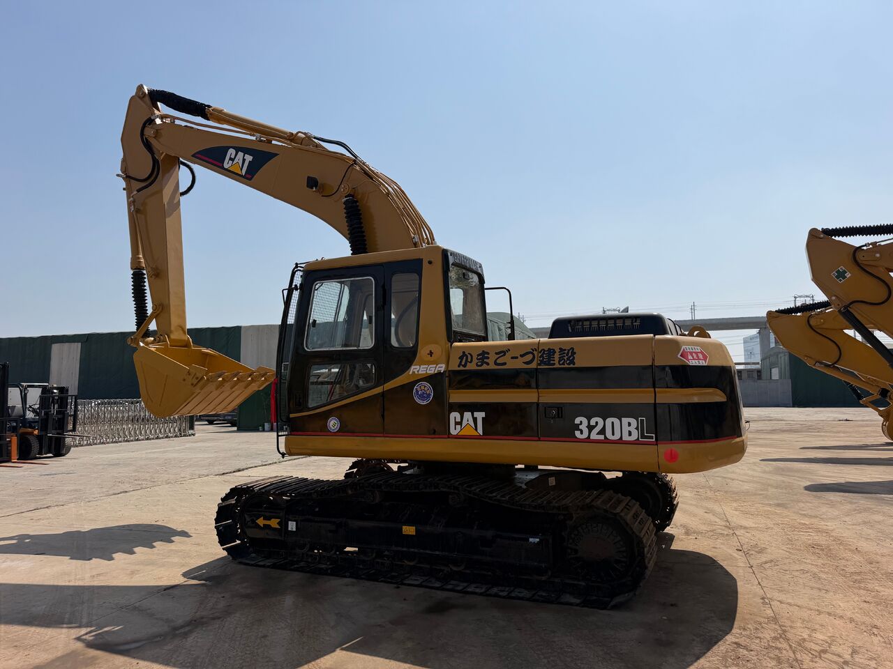 2017 Caterpillar 320BL Crawler Excavator
