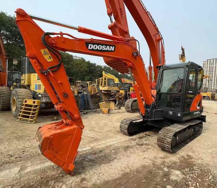 2020 Doosan DX60 Koparka gąsienicowa