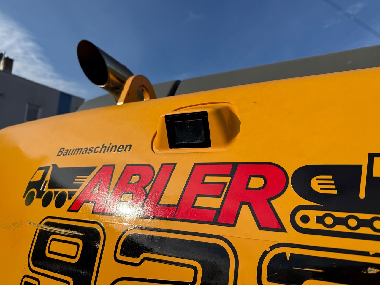 2015 Liebherr R922LC Crawler Excavator