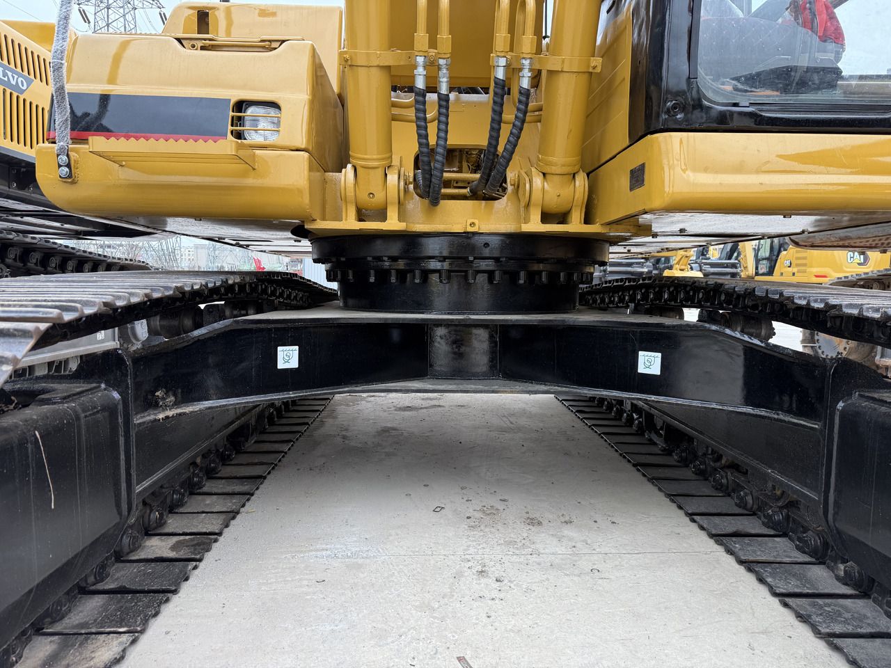 2022 Caterpillar 320B Crawler Excavator