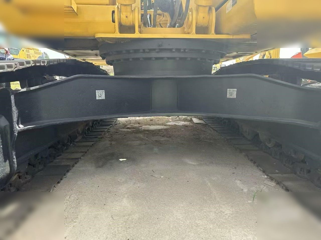 2021 Komatsu PC200-8 Crawler Excavator