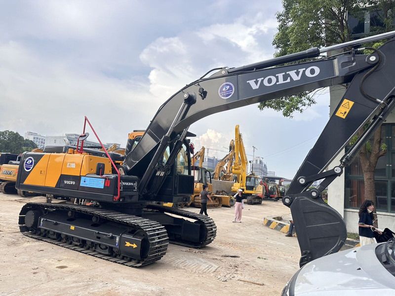 2023 Volvo EC210DL Crawler Excavator