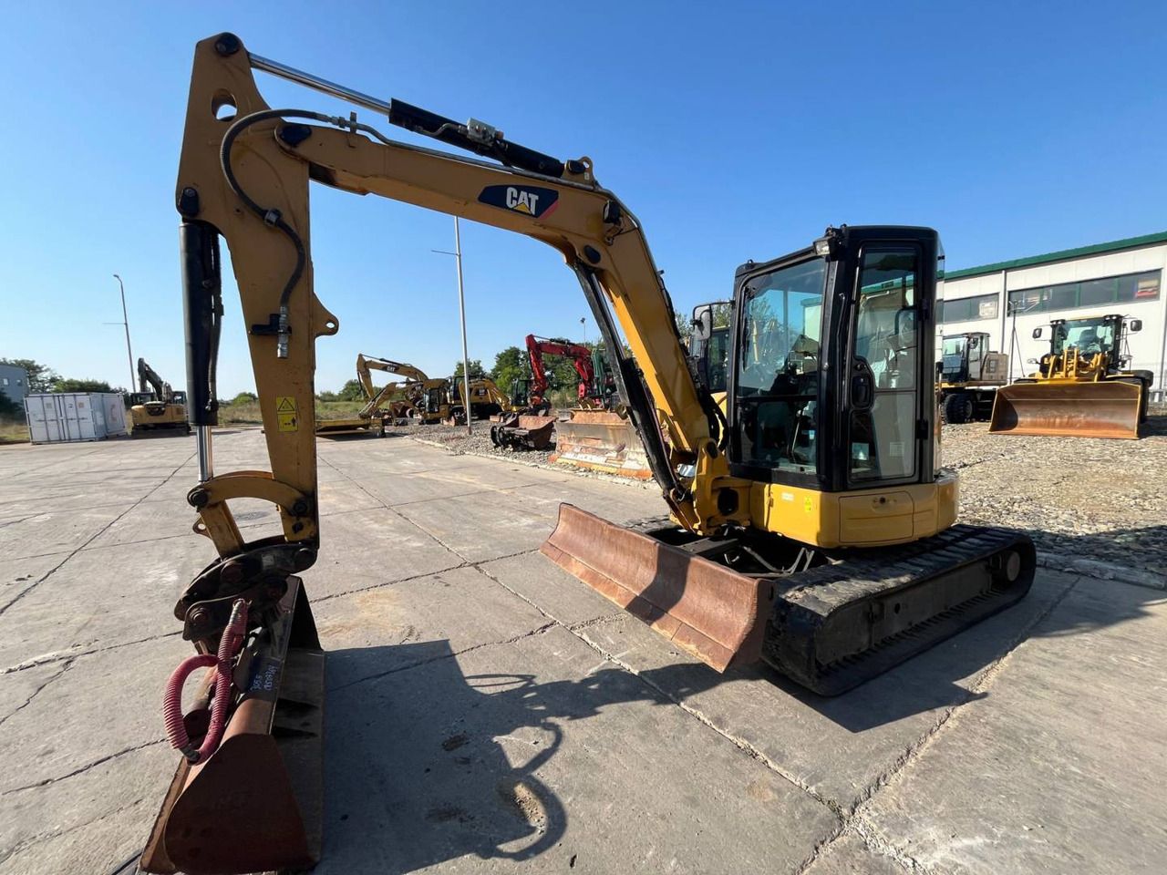 2019 Caterpillar 305.5E2 Crawler Excavator