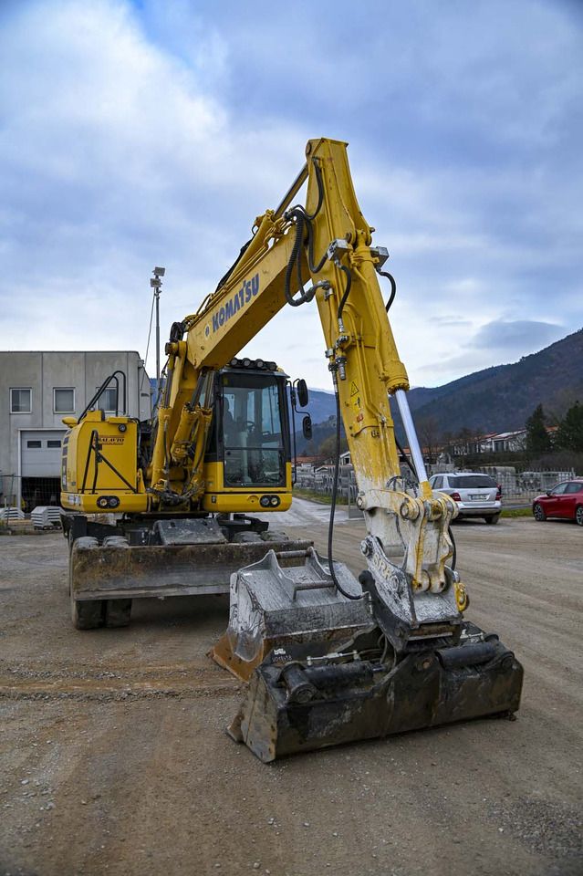 2018 Komatsu PW148-10 Wheel Excavator