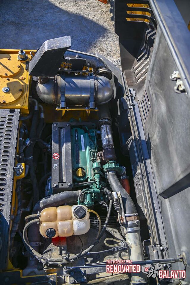 2019 Volvo EWR150E Wheel Excavator