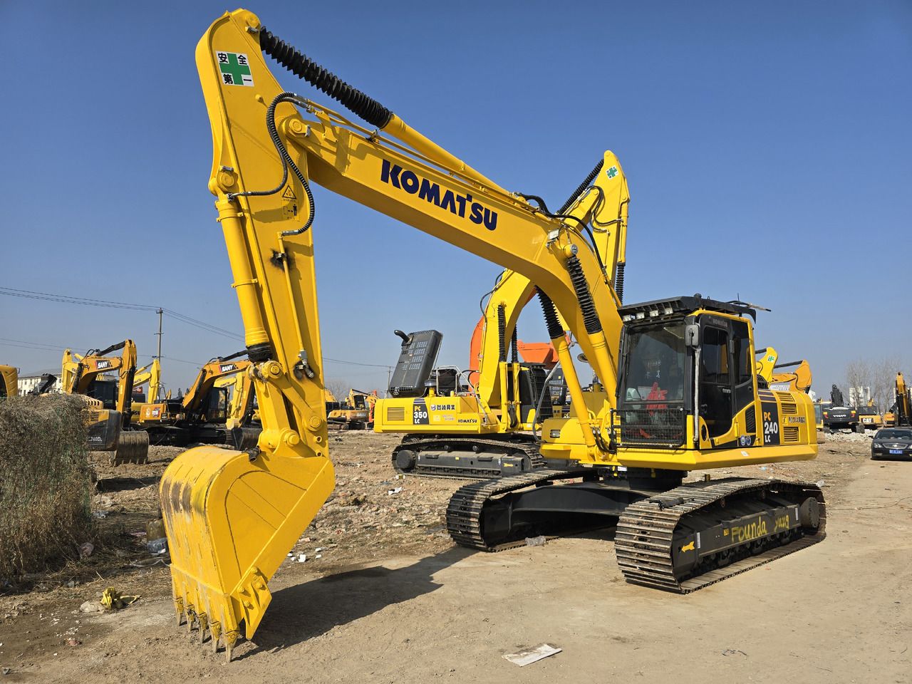 2023 Komatsu PC240-8 Crawler Excavator