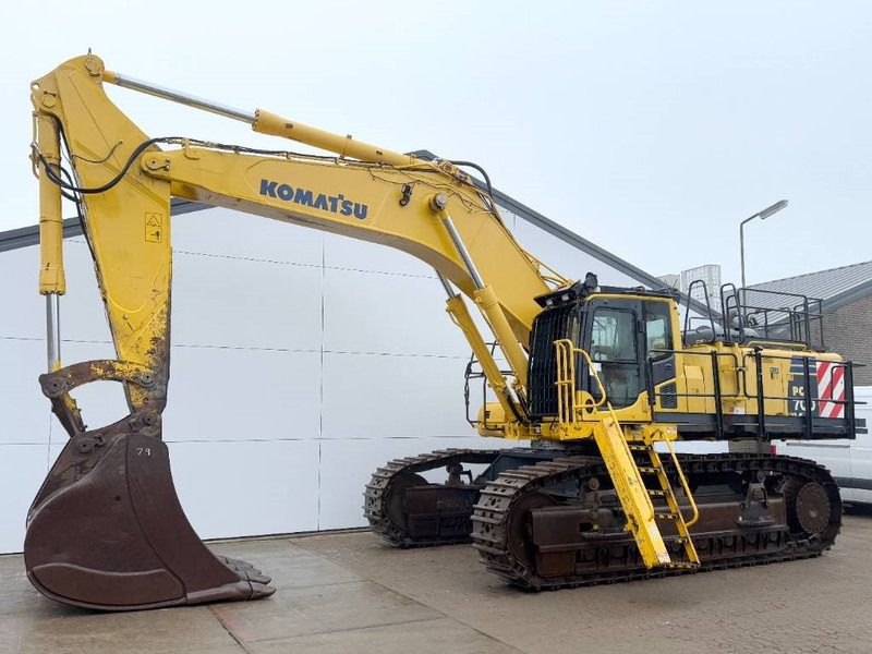 2015 Komatsu PC700LC-8EO Crawler Excavator