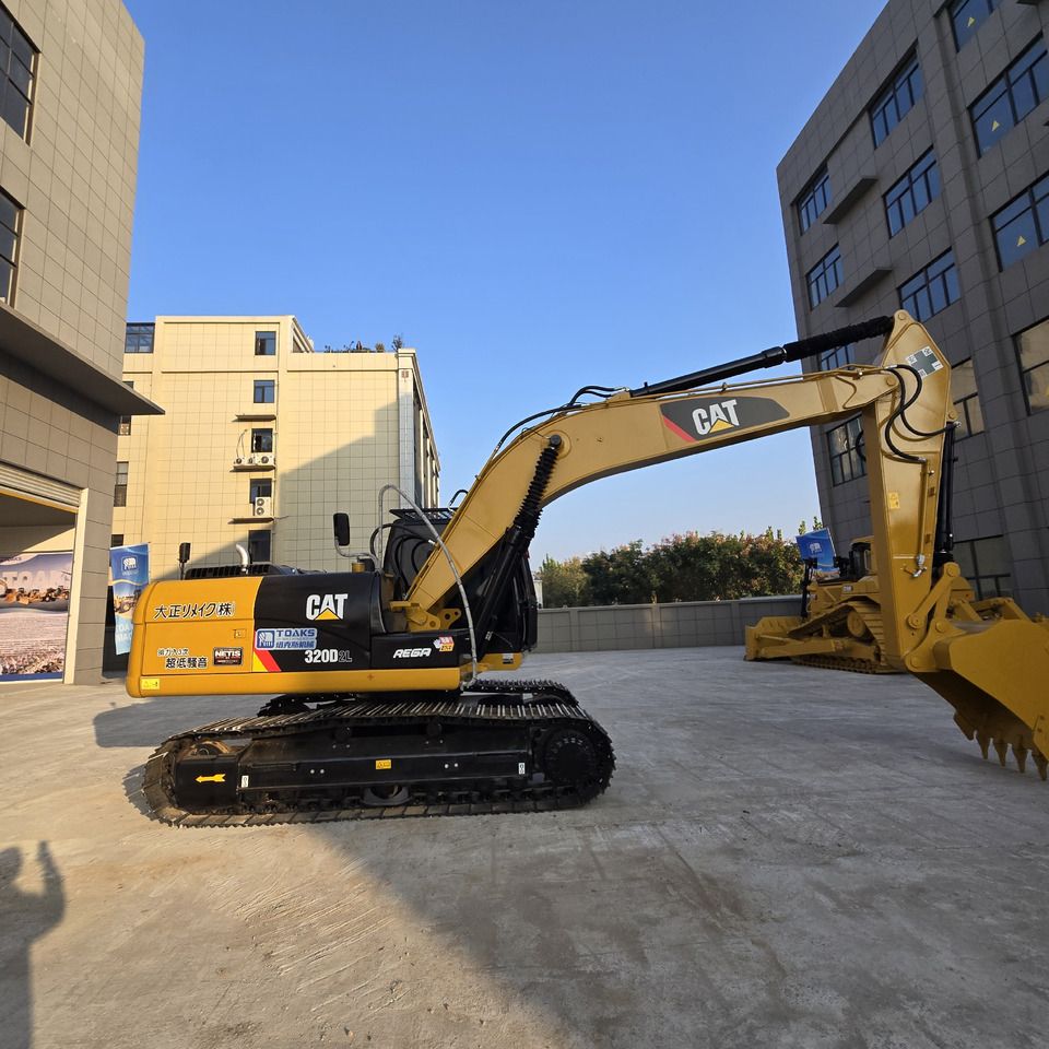 2022 Caterpillar 320D Crawler Excavator