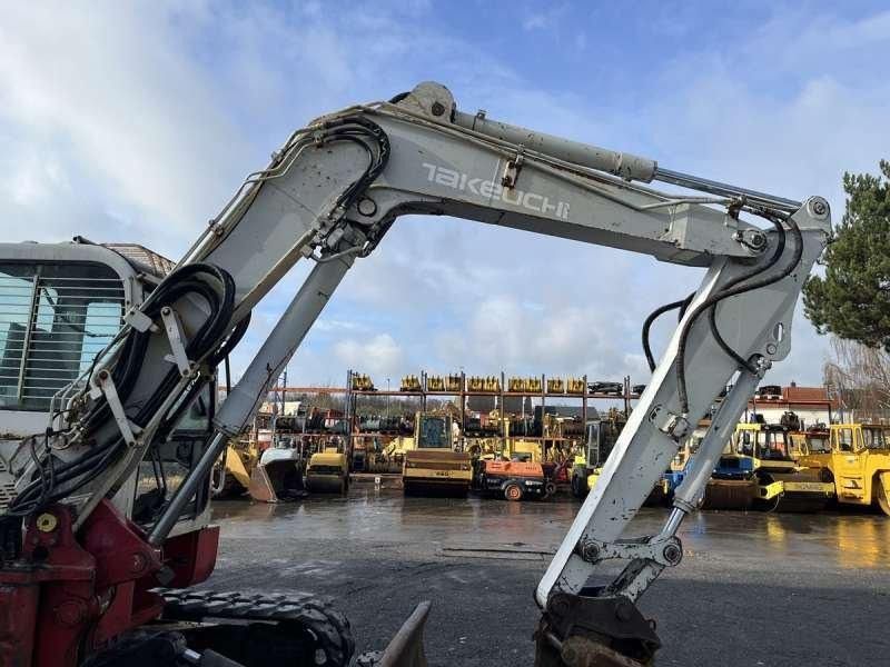 2007 Takeuchi TB180FR Crawler Excavator