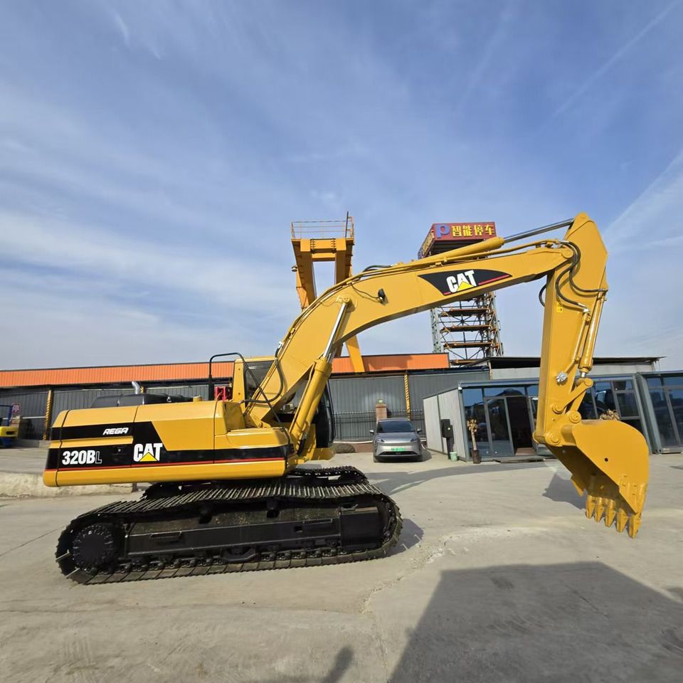 2020 Caterpillar 320BL Crawler Excavator