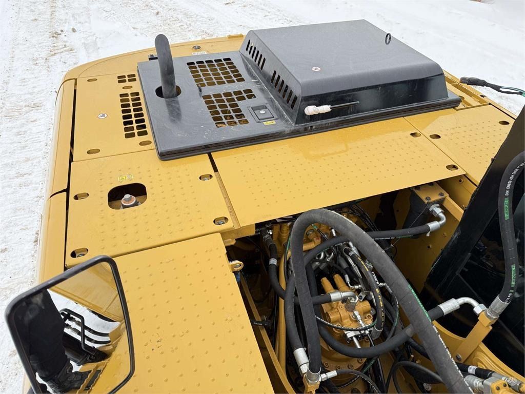 2025 Caterpillar 320D3 Crawler Excavator