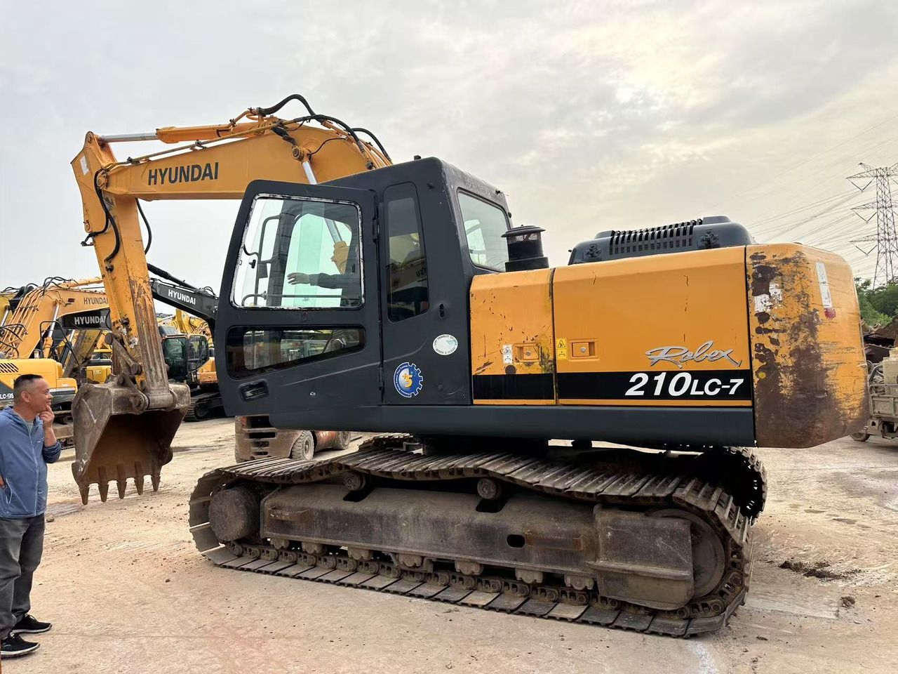 2017 Hyundai R210LC-7 Crawler Excavator