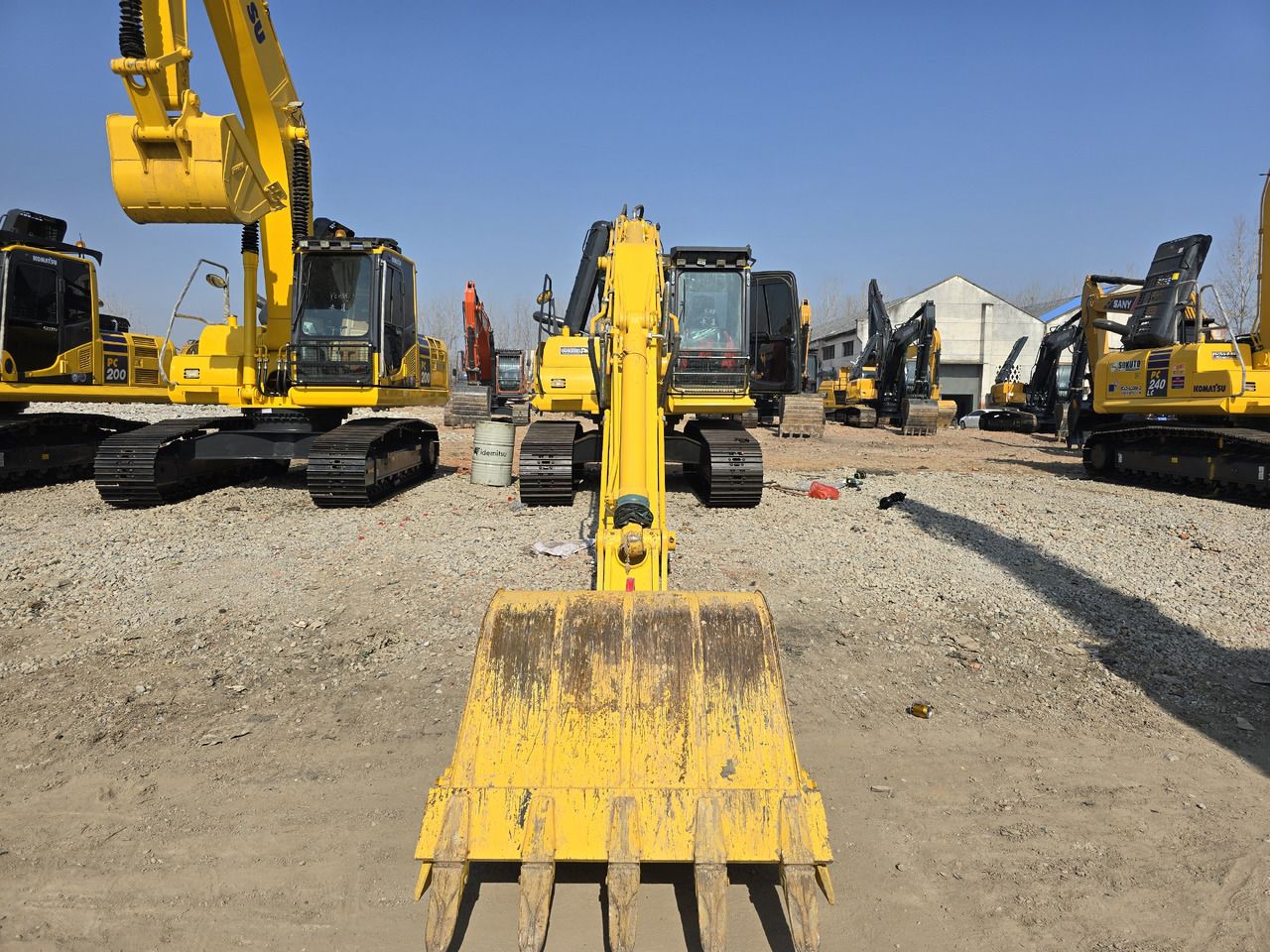 2025 Komatsu PC200-8 Crawler Excavator