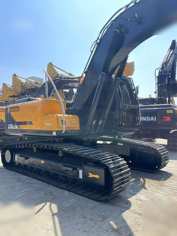 2024 Hyundai R220LC-9S Crawler Excavator