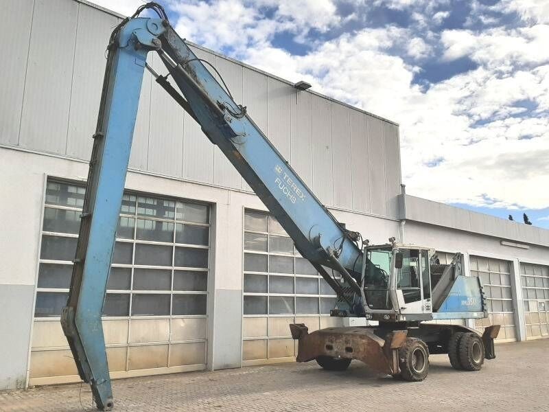 2011 Fuchs MHL350D Material Handler