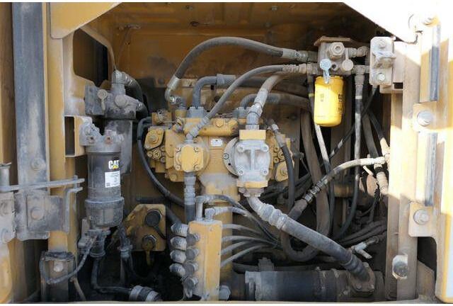 2012 Caterpillar 320E Crawler Excavator