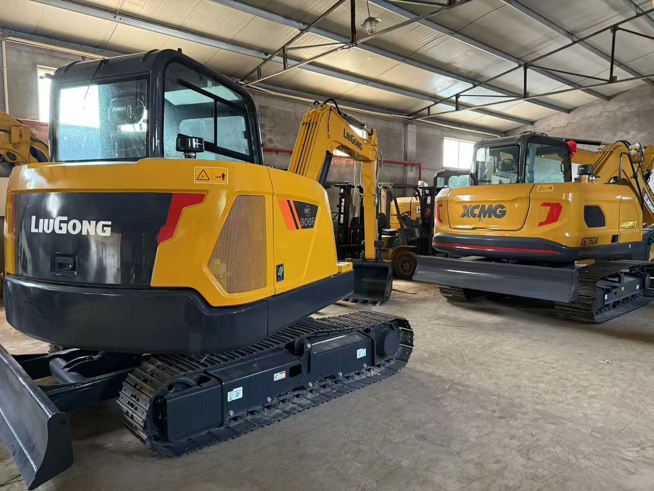 2025 XCMG XE75GA Mini Excavator