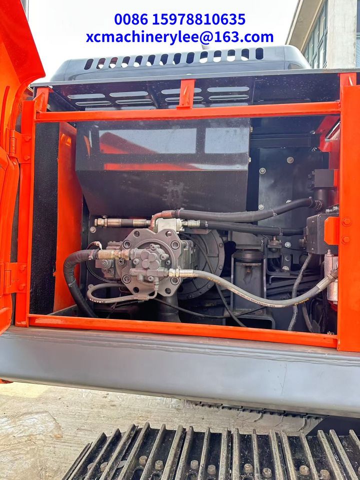 2022 Doosan 225LC Crawler Excavator