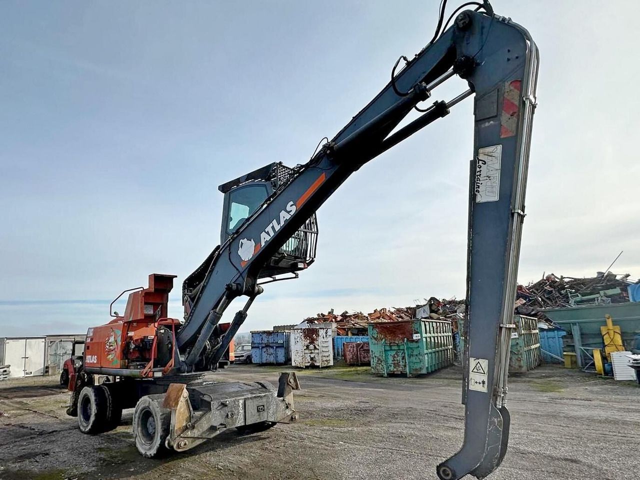 2011 Atlas 230MH Material Handler