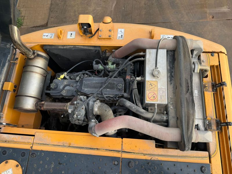 2015 Hyundai R180W-9A Wheel Excavator