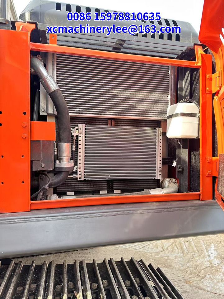 2023 Doosan DX225 Crawler Excavator